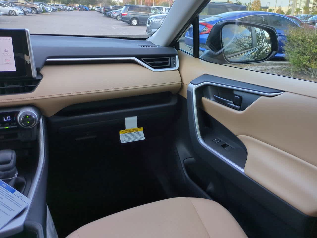 Thumbnail: 2025 Toyota RAV4 - 16