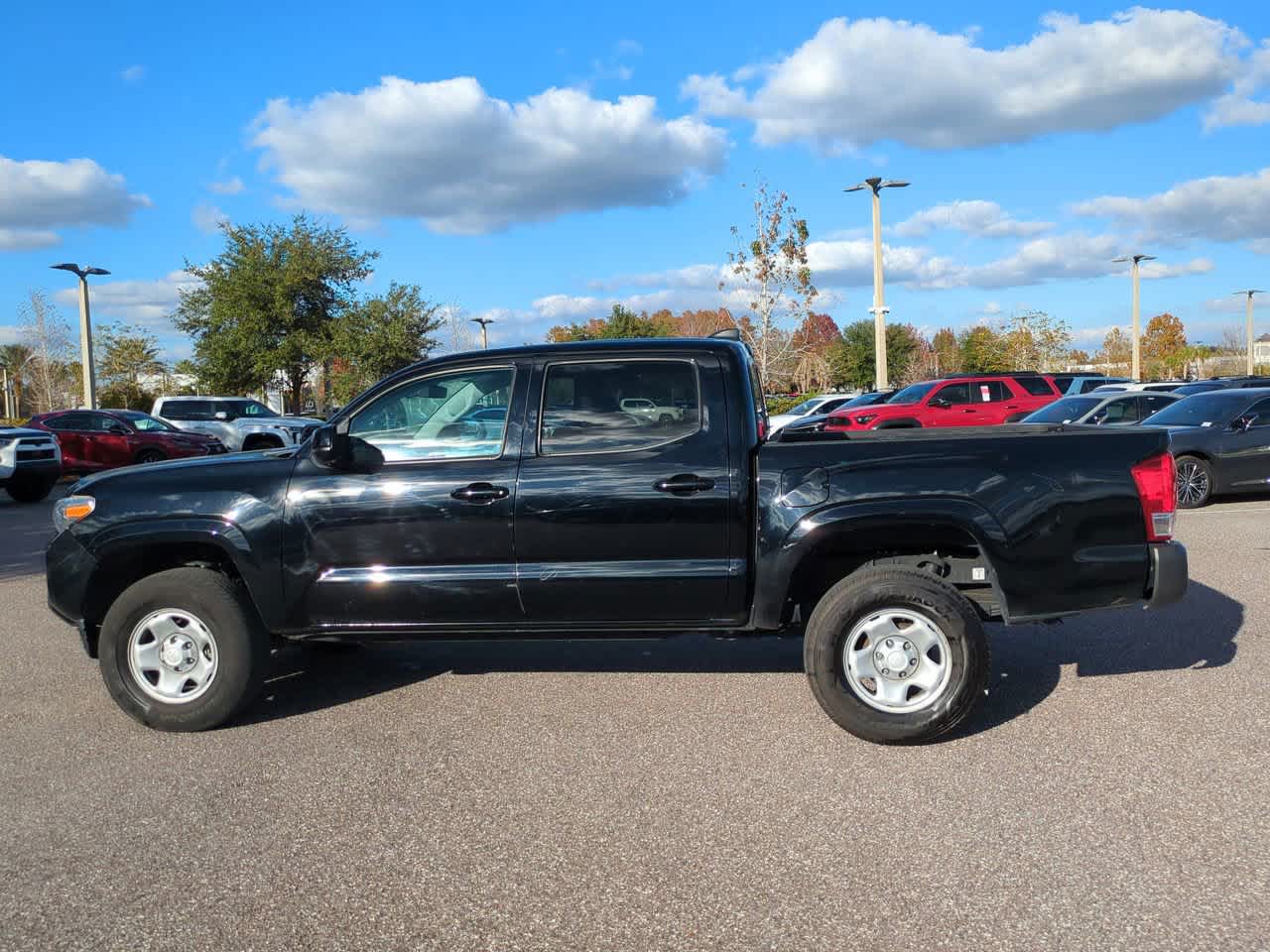 Thumbnail: 2020 Toyota Tacoma - 3