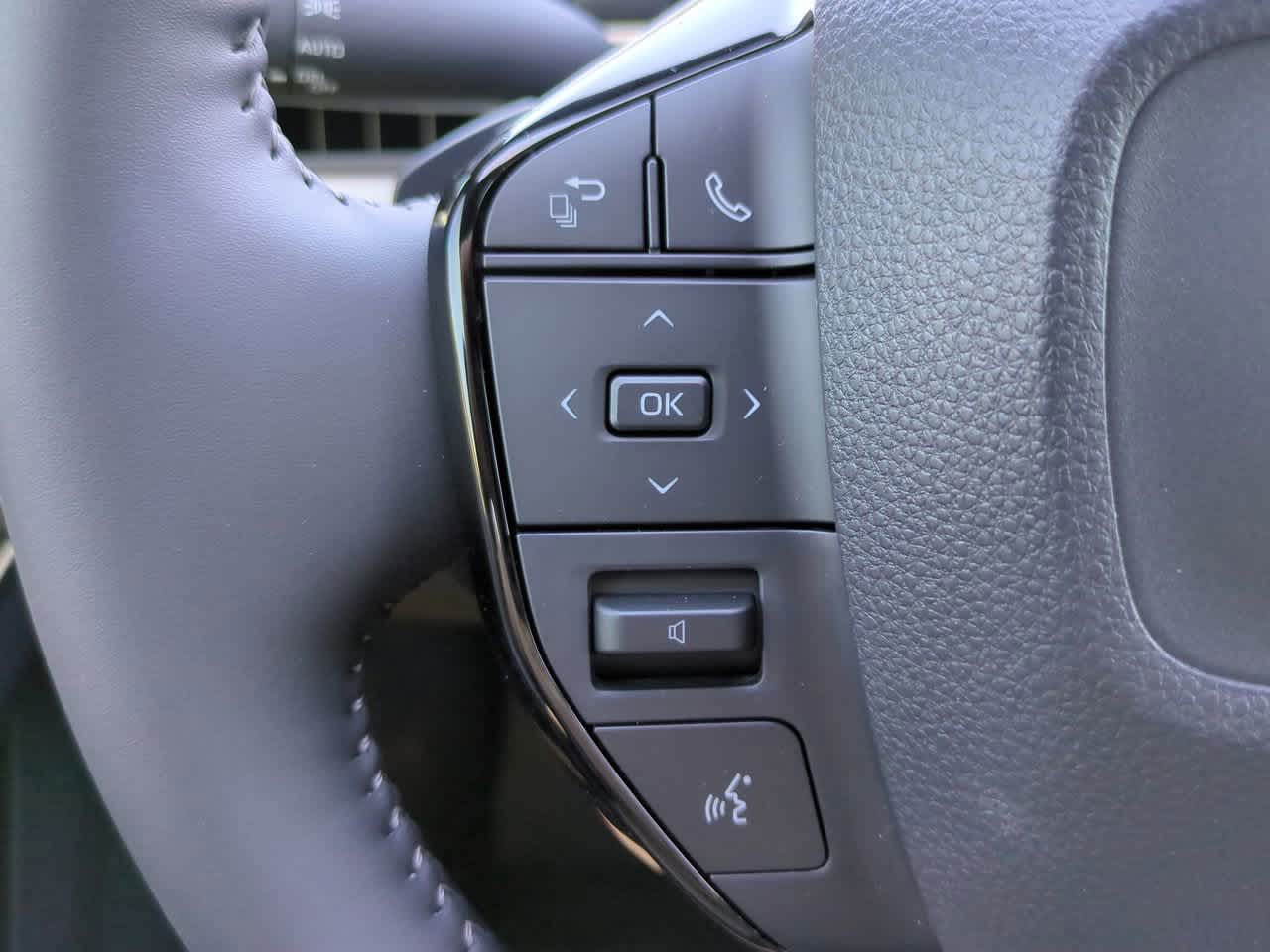 Thumbnail: 2026 Toyota bZ - 24