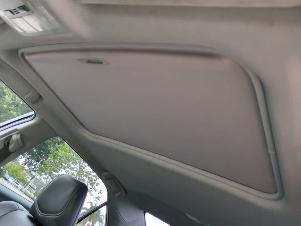 Thumbnail: 2014 Toyota Camry - 19