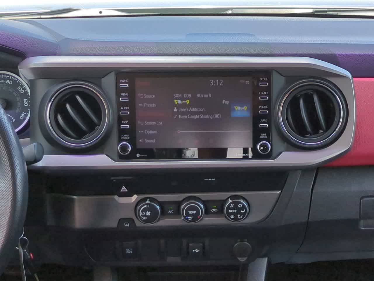 Thumbnail: 2020 Toyota Tacoma - 17