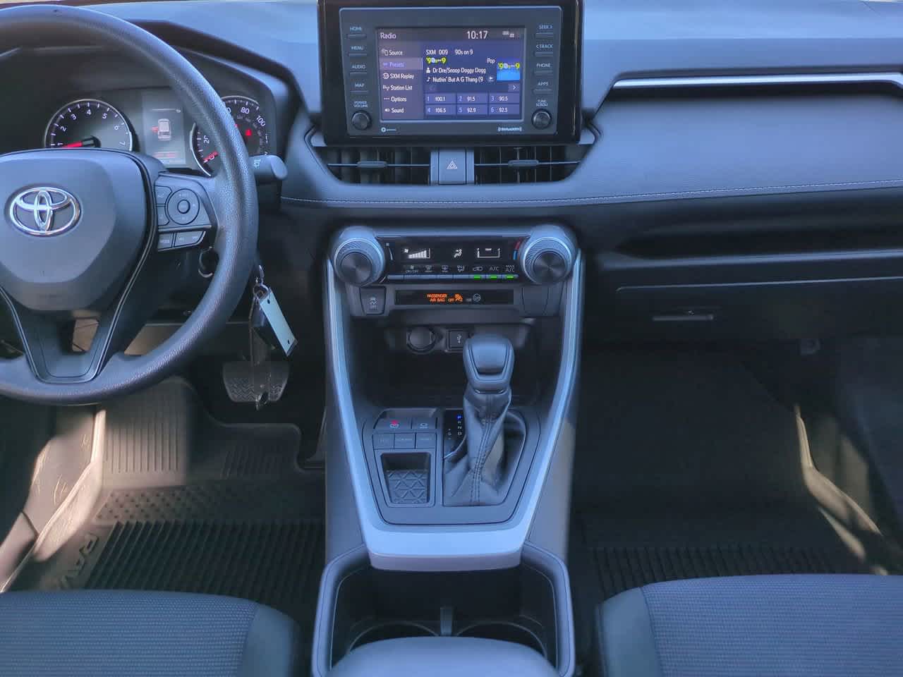 Thumbnail: 2022 Toyota RAV4 - 18