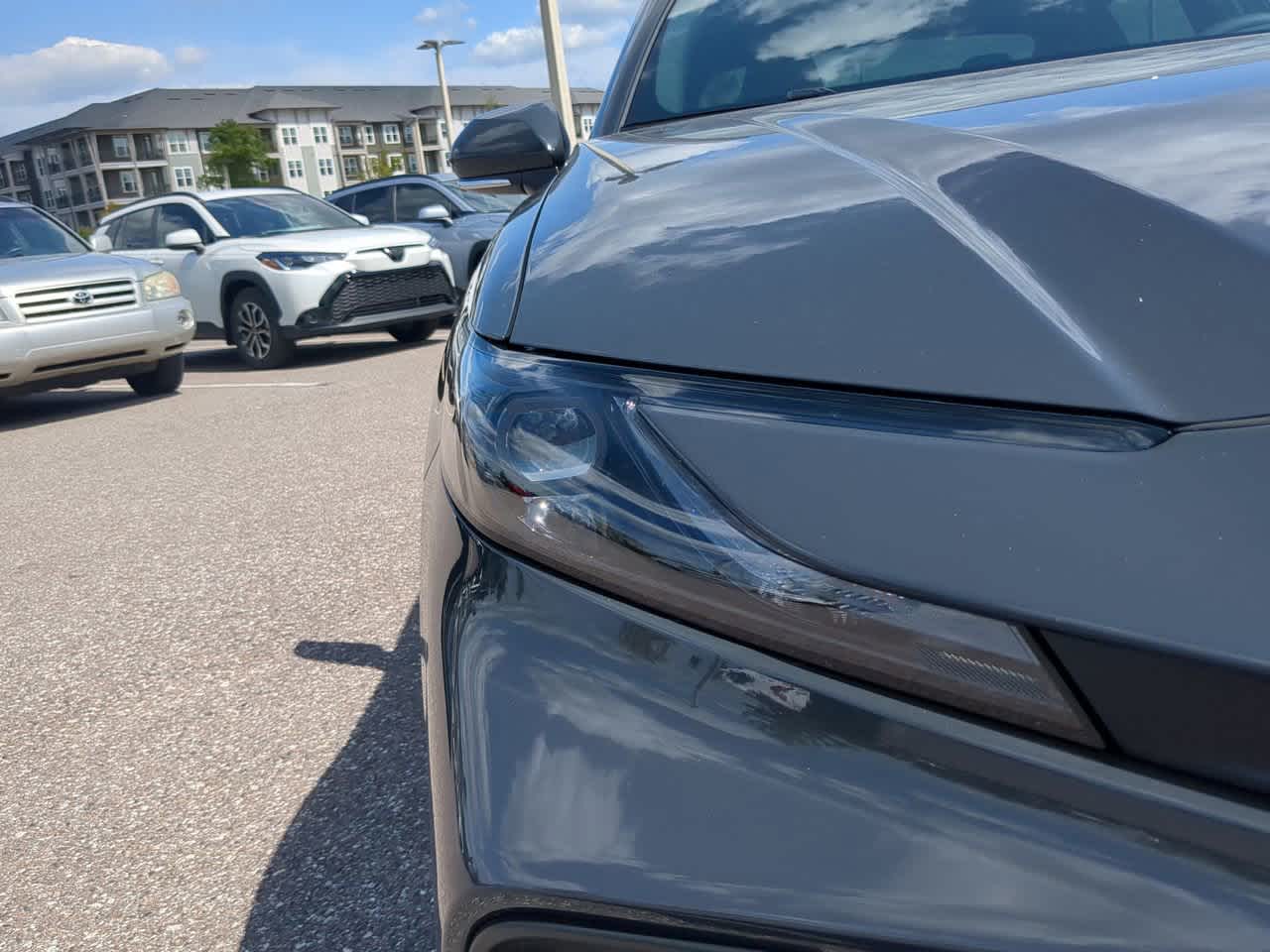 2025 Toyota Camry SE 10