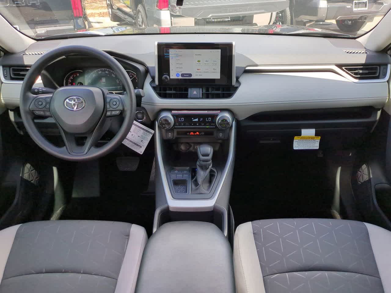 Thumbnail: 2025 Toyota RAV4 - 14