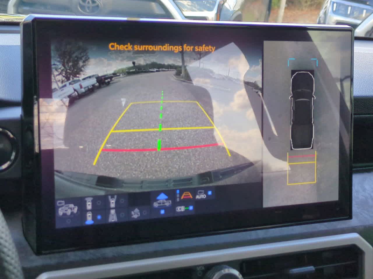 Thumbnail: 2024 Toyota Tacoma - 20