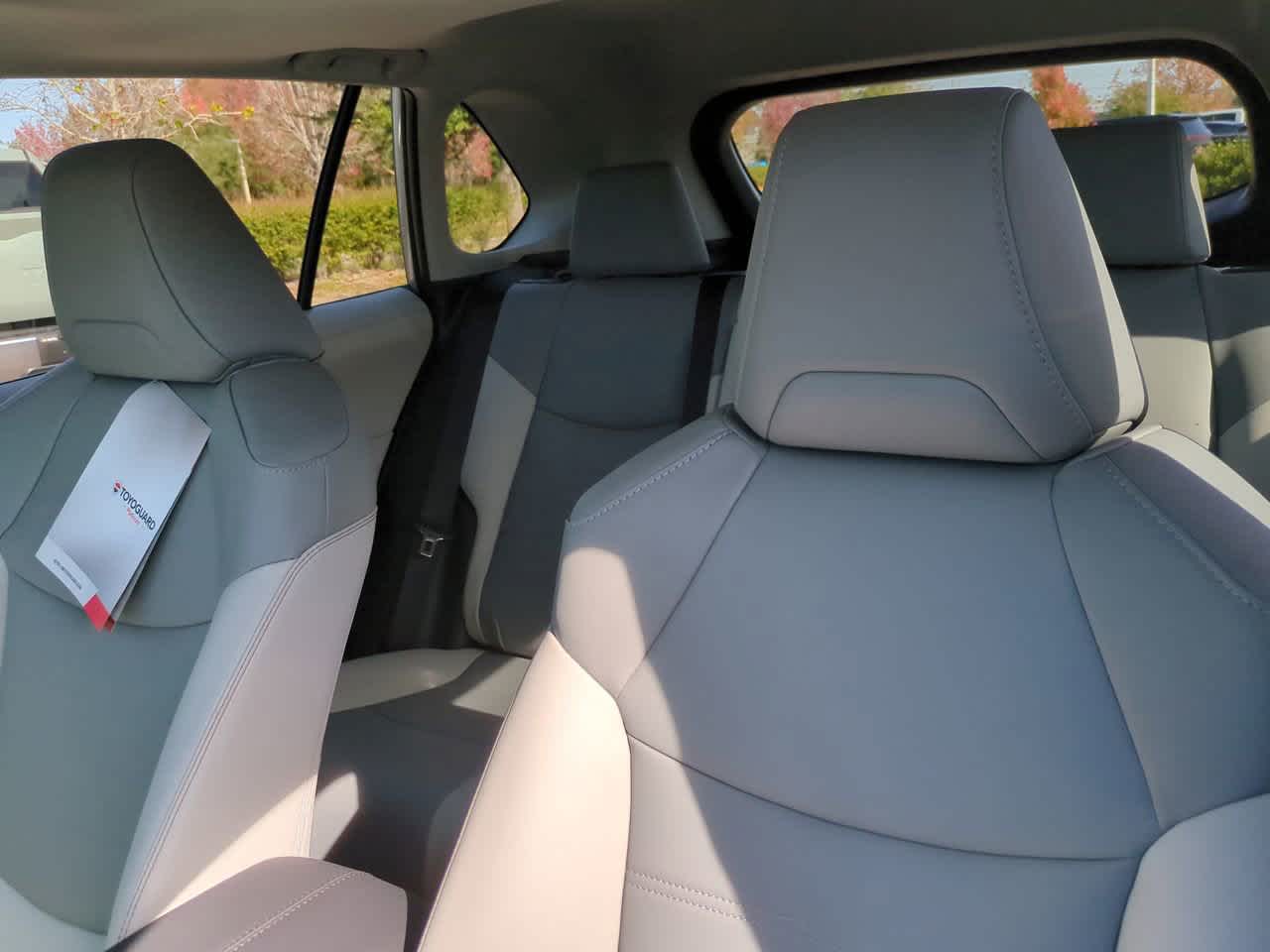 Thumbnail: 2025 Toyota RAV4 - 8