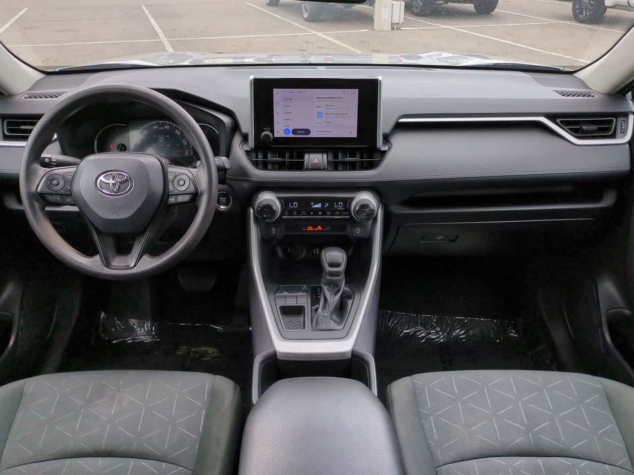 2023 Toyota RAV4 XLE 14
