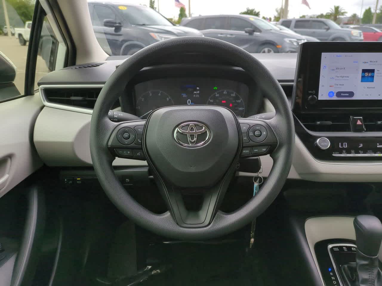 2025 Toyota Corolla LE 15