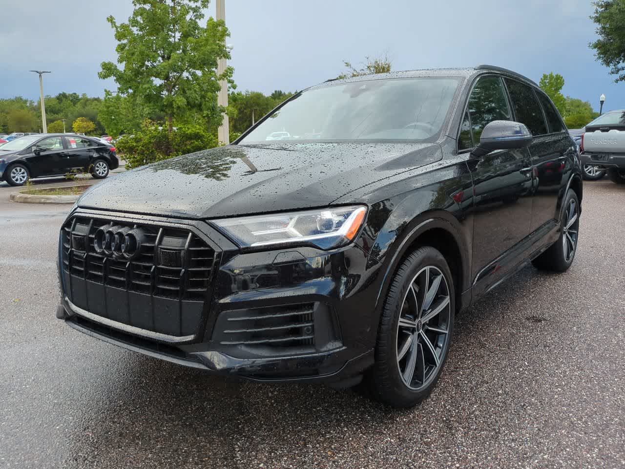 Thumbnail: 2021 Audi Q7 - 2