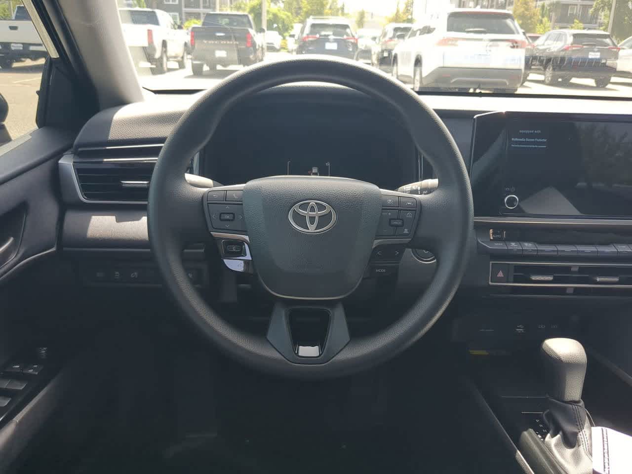Thumbnail: 2025 Toyota Camry - 15