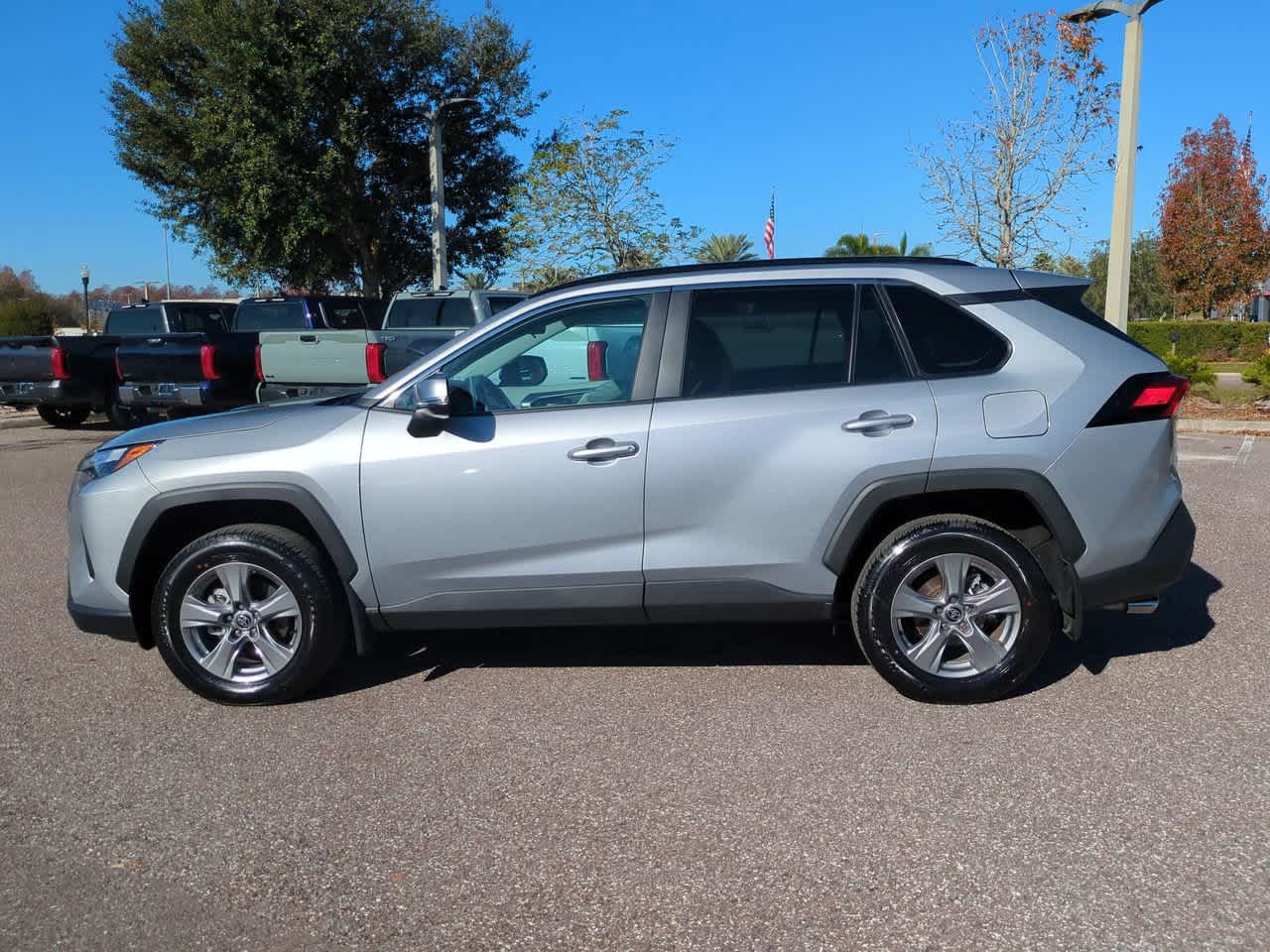 Thumbnail: 2025 Toyota RAV4 - 3