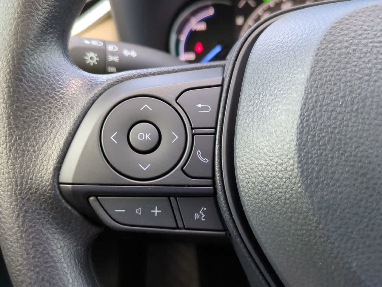 Thumbnail: 2025 Toyota RAV4 - 22