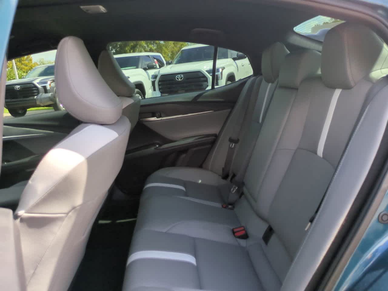 Thumbnail: 2025 Toyota Camry - 13