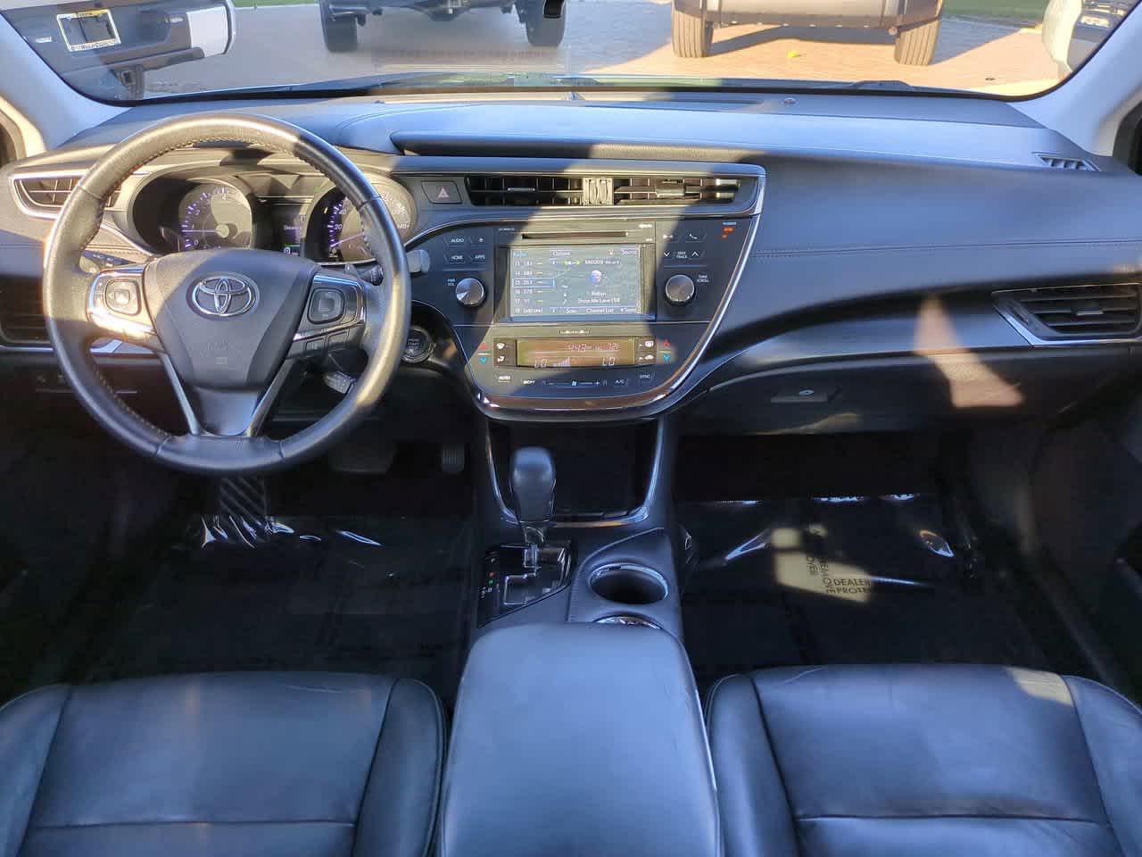 Thumbnail: 2018 Toyota Avalon - 14