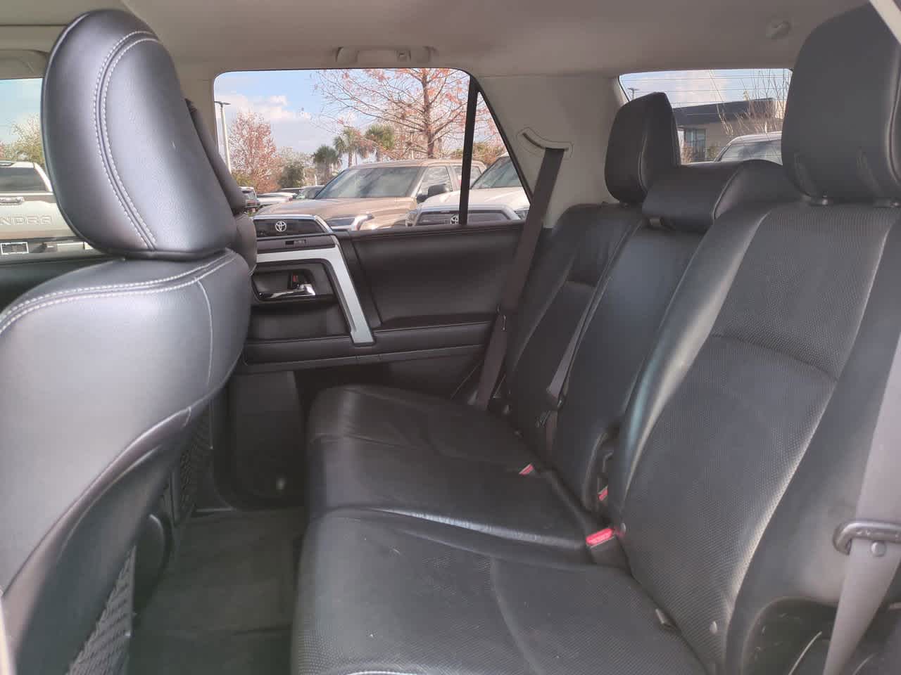 Thumbnail: 2016 Toyota 4Runner - 13