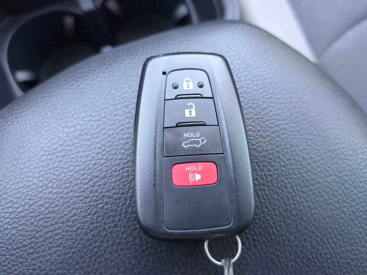 Thumbnail: 2025 Toyota RAV4 - 27