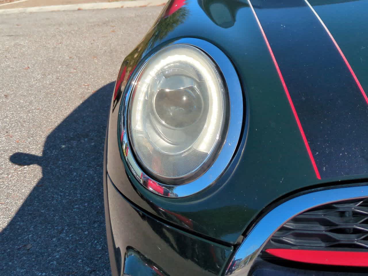 Thumbnail: 2017 MINI Cooper Hardtop - 10