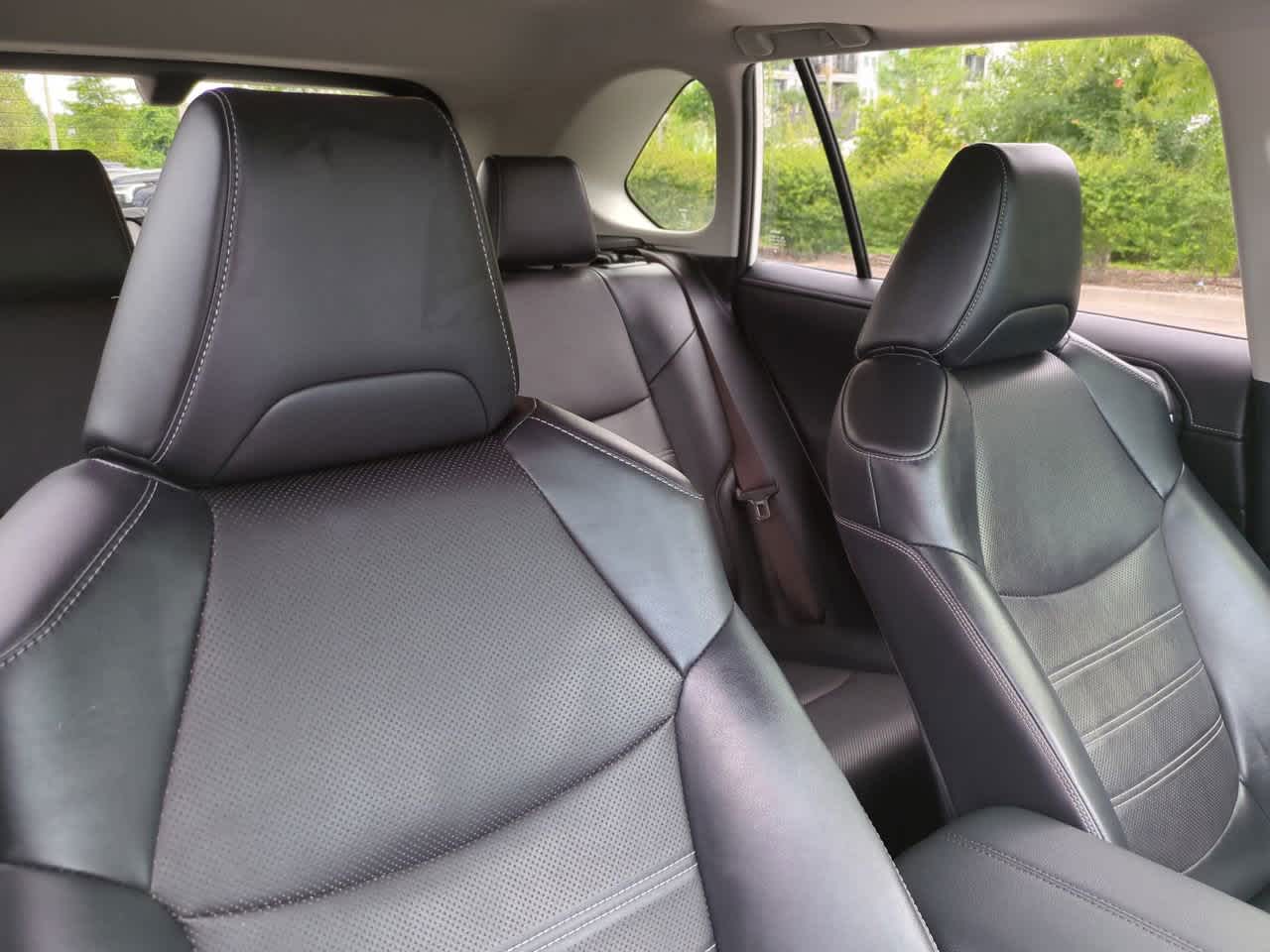 Thumbnail: 2019 Toyota RAV4 - 7