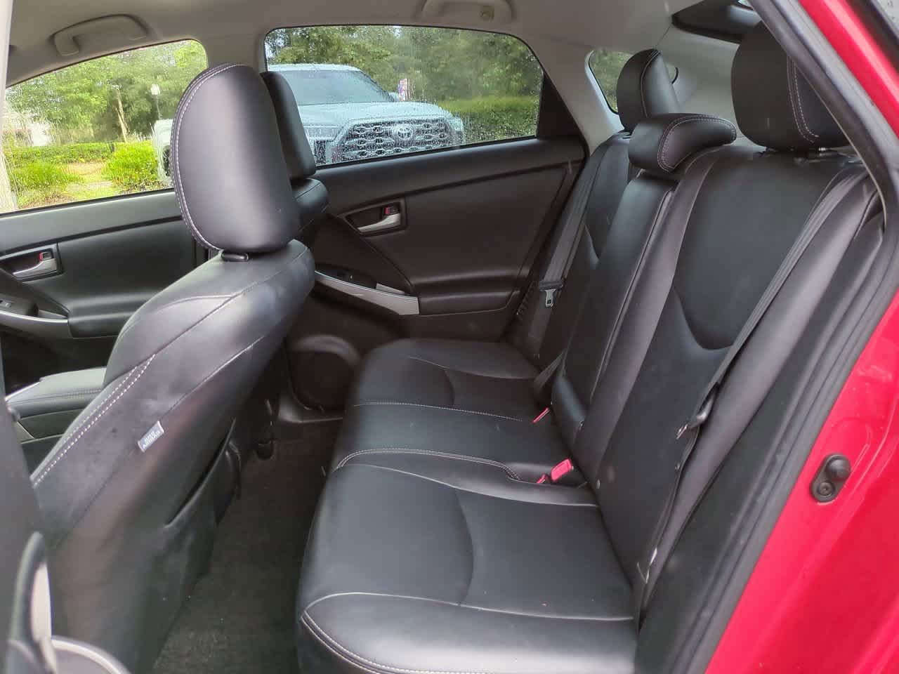 Thumbnail: 2015 Toyota Prius - 13