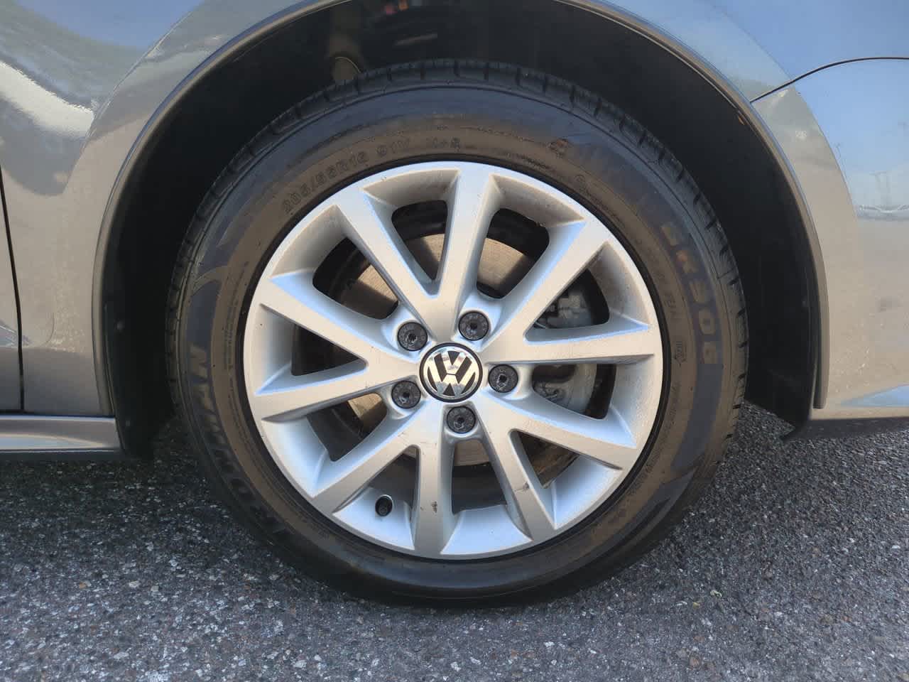 Thumbnail: 2015 Volkswagen Jetta - 11