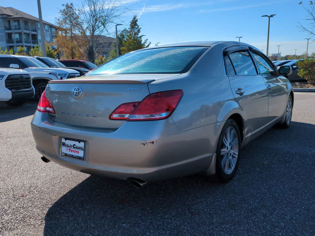 Thumbnail: 2006 Toyota Avalon - 6