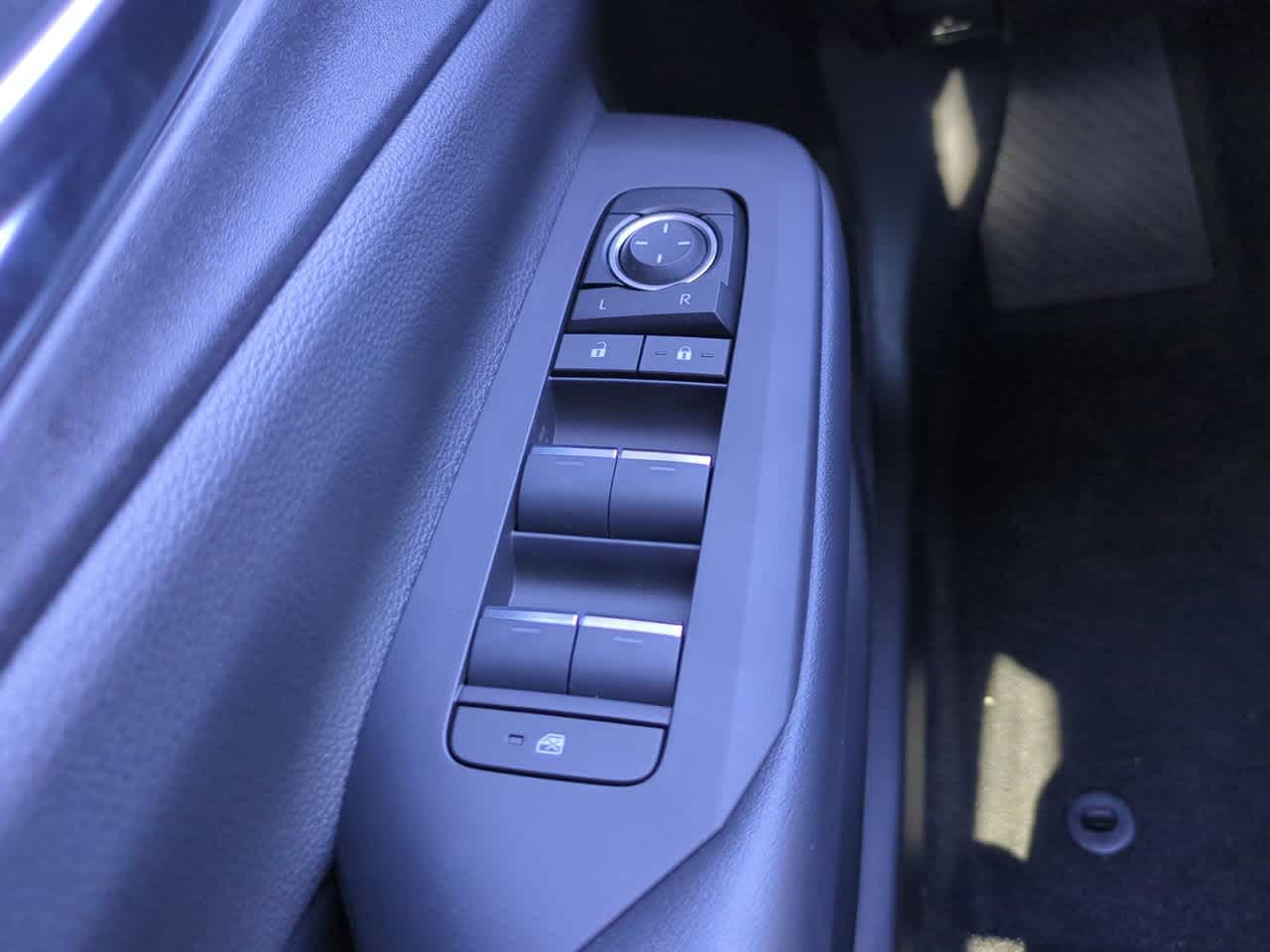 Thumbnail: 2026 Toyota Prius - 23