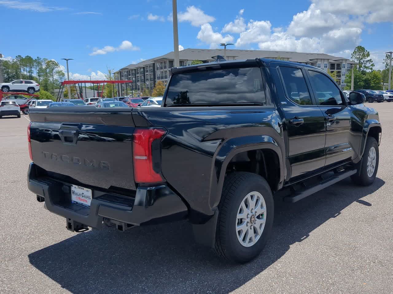 Thumbnail: 2025 Toyota Tacoma - 6