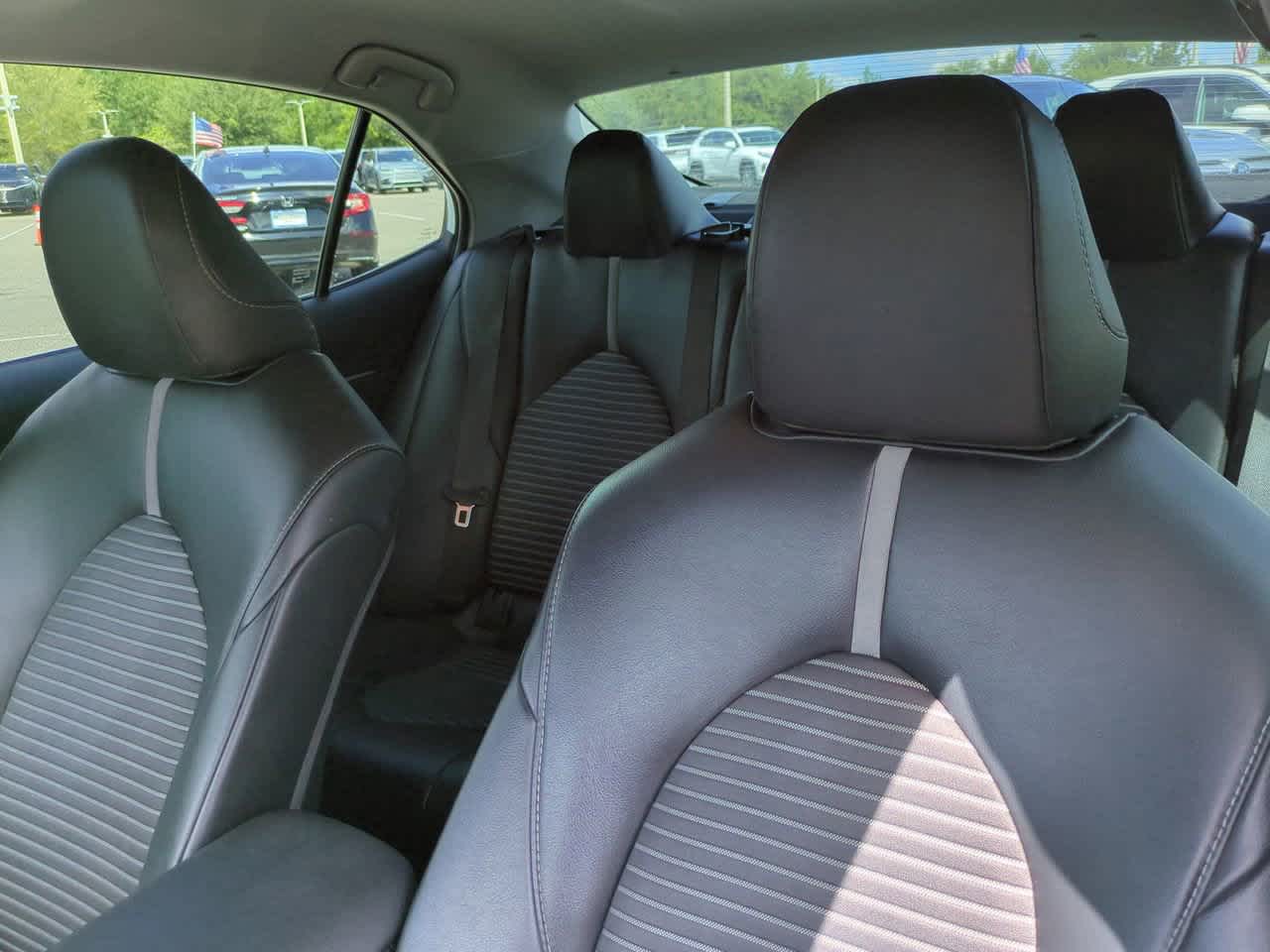 Thumbnail: 2019 Toyota Camry - 8