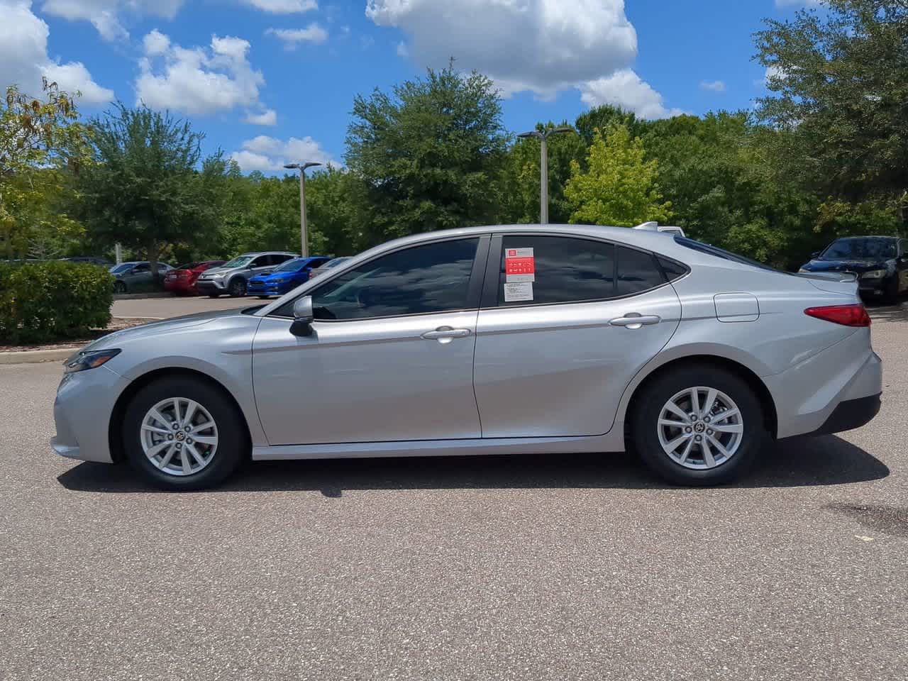 2025 Toyota Camry LE 3