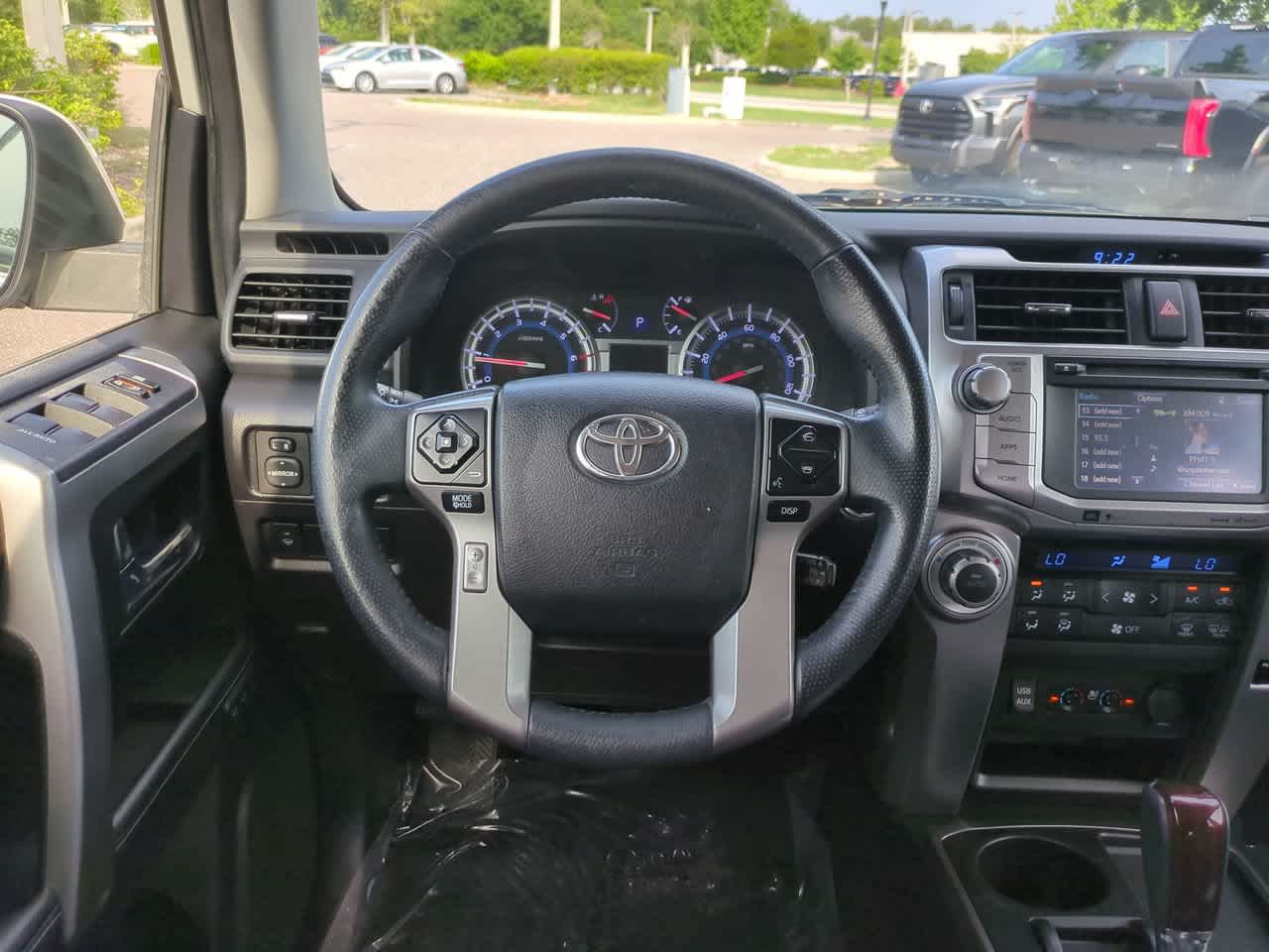 Thumbnail: 2018 Toyota 4Runner - 15