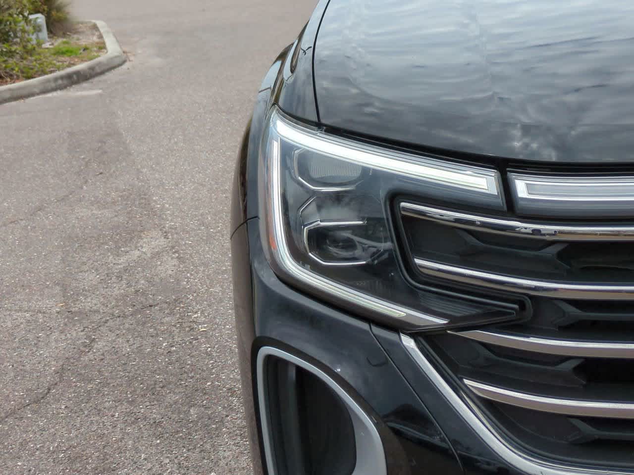 Thumbnail: 2024 Volkswagen Atlas - 10