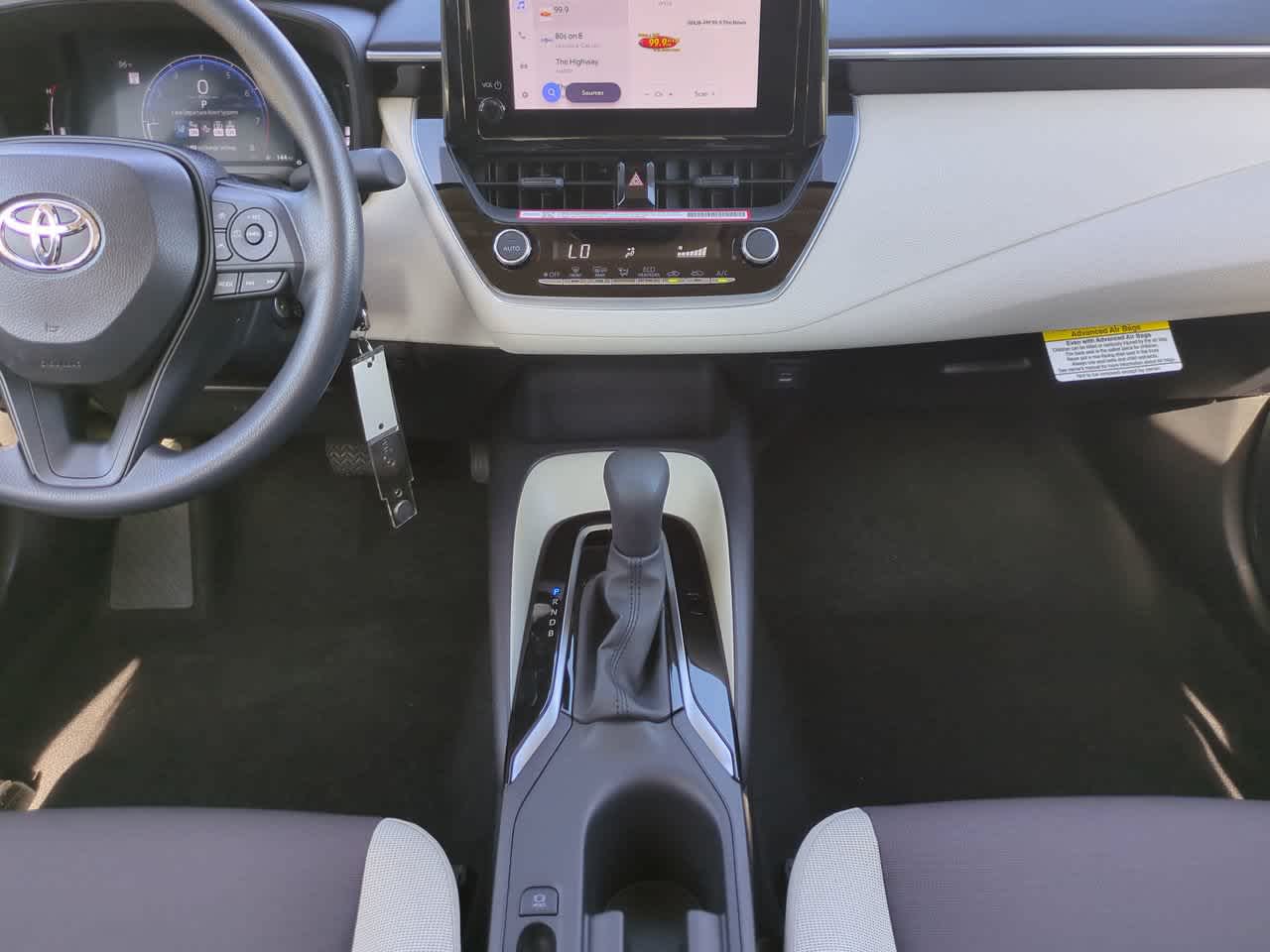 Thumbnail: 2026 Toyota Corolla - 18