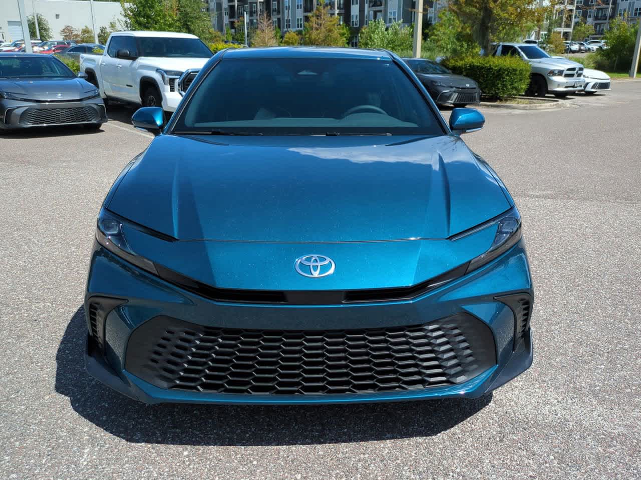 Thumbnail: 2025 Toyota Camry - 9
