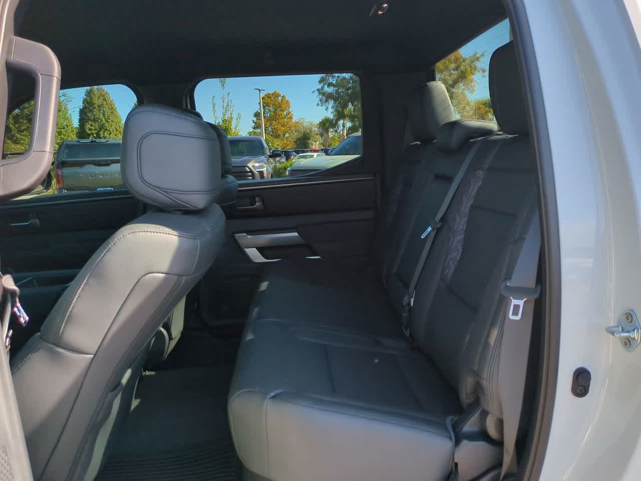 Thumbnail: 2025 Toyota Tundra - 13