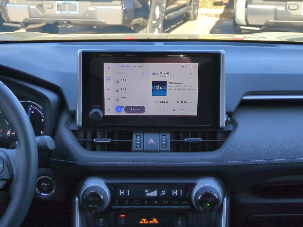 Thumbnail: 2023 Toyota RAV4 - 17