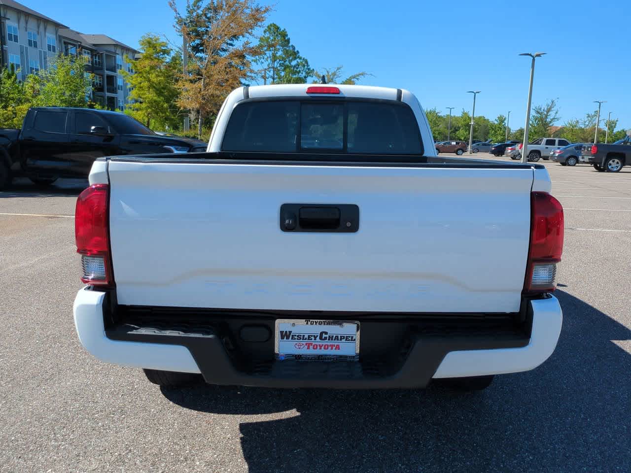 Thumbnail: 2022 Toyota Tacoma - 5