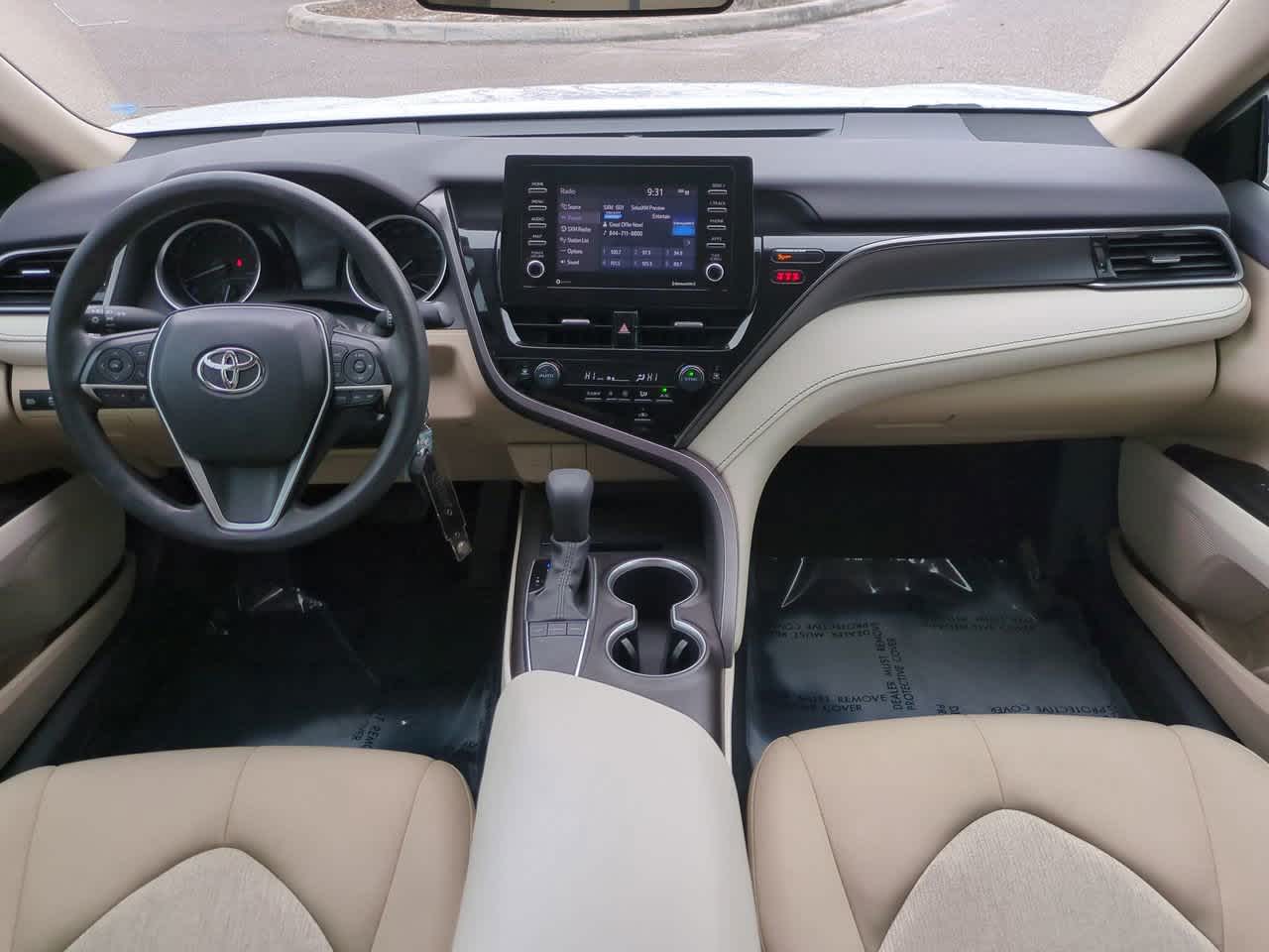 Thumbnail: 2022 Toyota Camry - 14