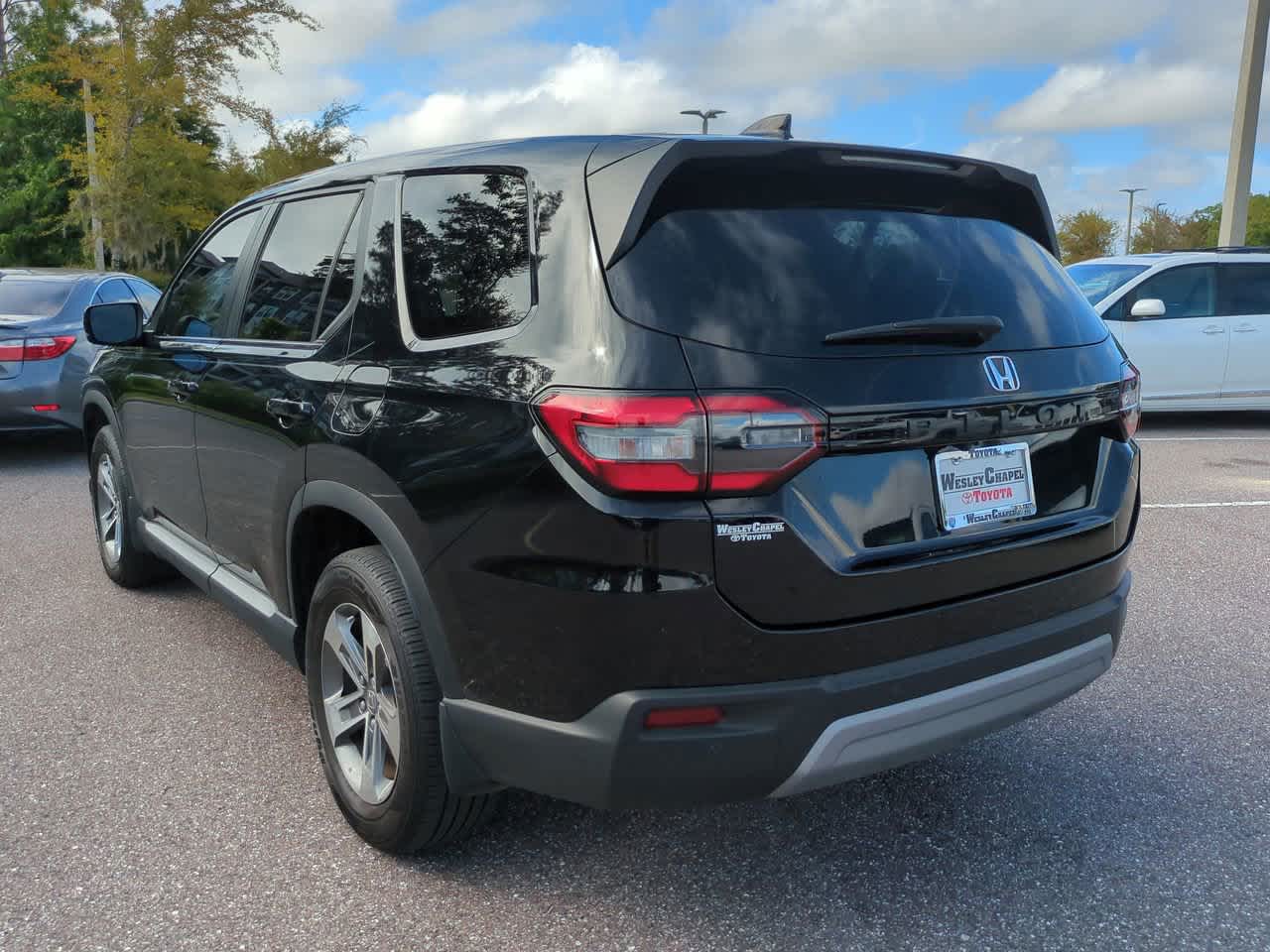 Thumbnail: 2024 Honda Pilot - 4