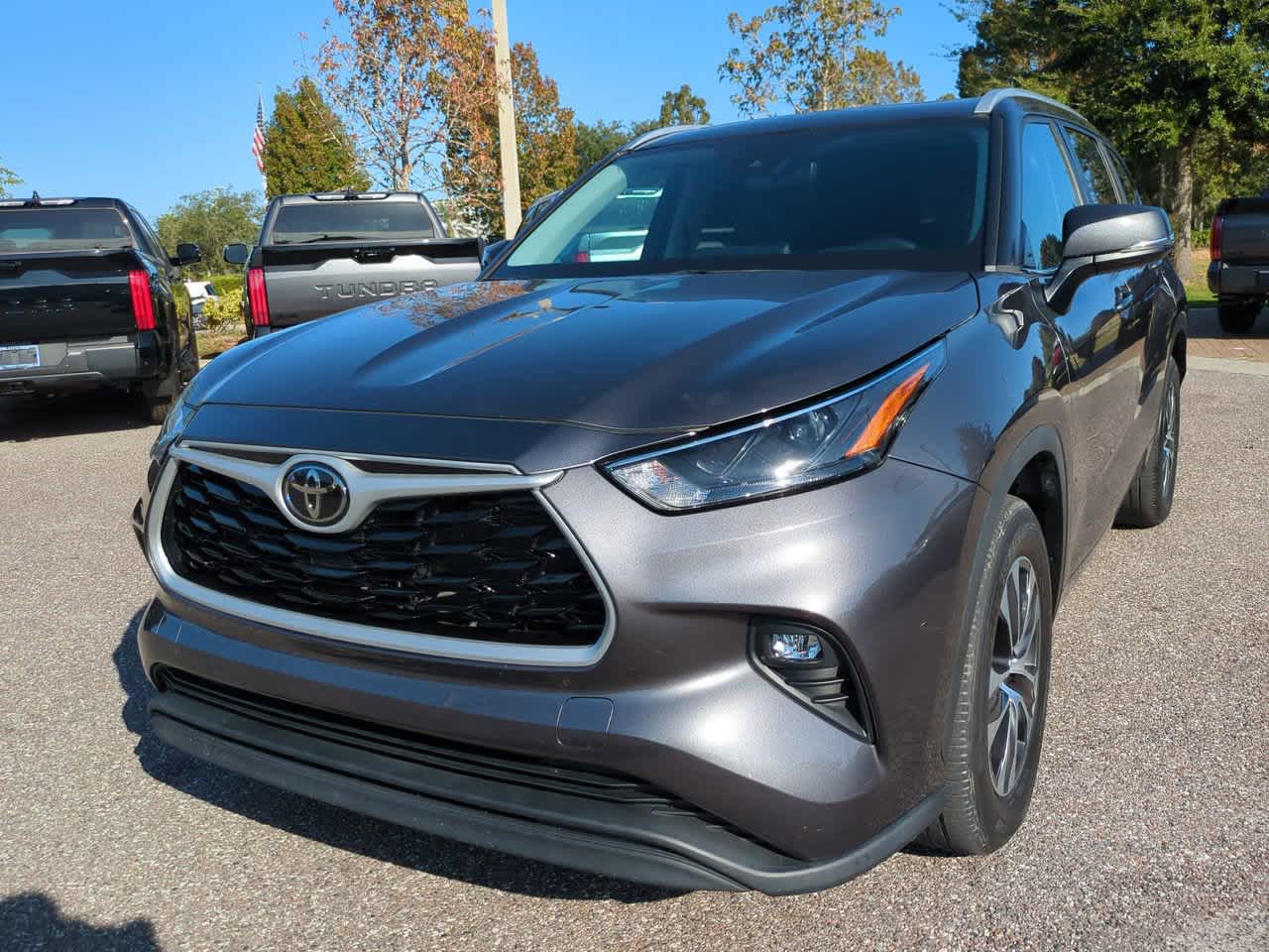 Thumbnail: 2023 Toyota Highlander - 2