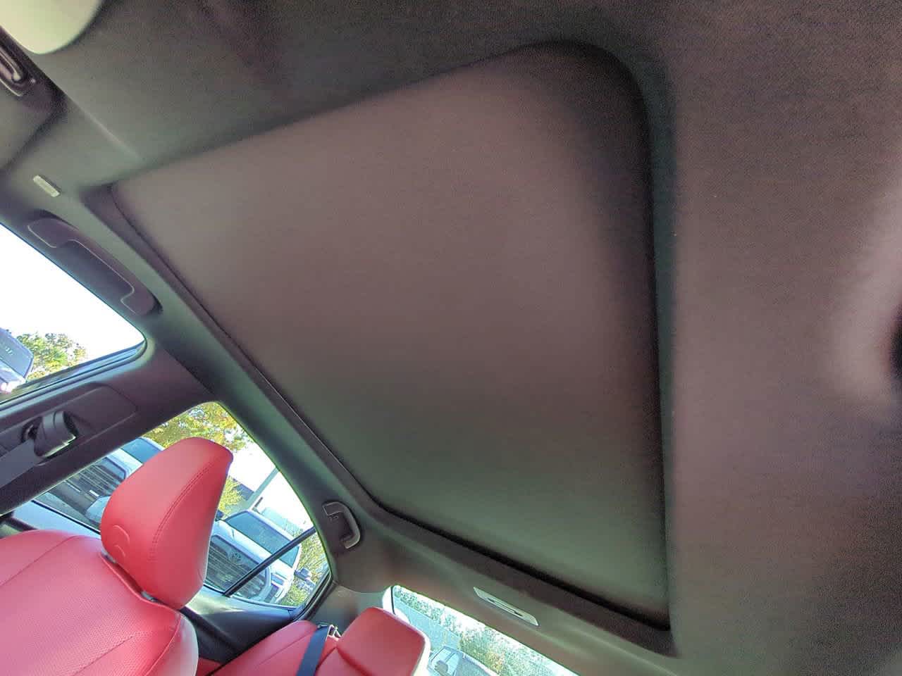 Thumbnail: 2025 Toyota Camry - 19