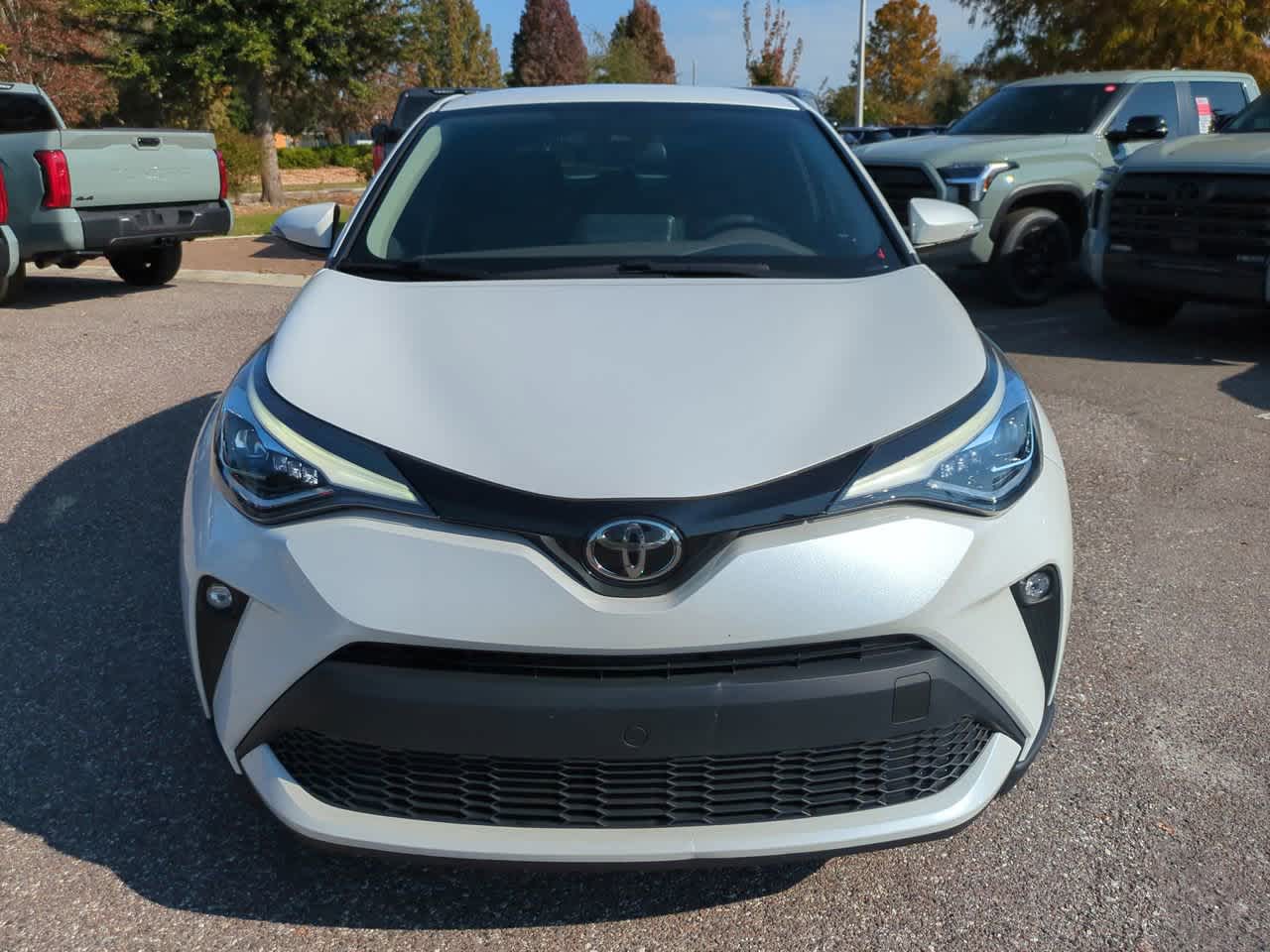 Thumbnail: 2022 Toyota C-HR - 9