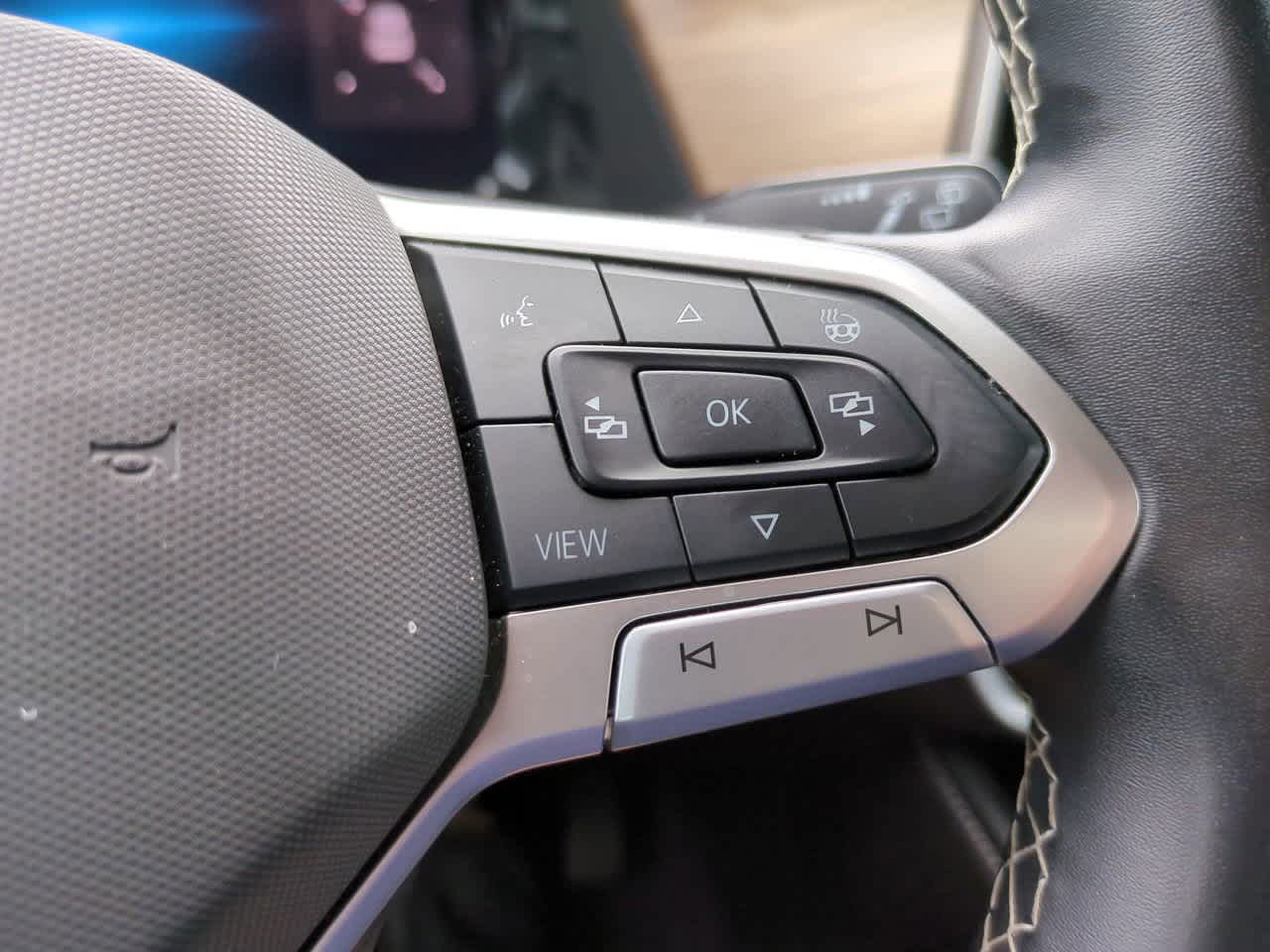 Thumbnail: 2024 Volkswagen Atlas - 25