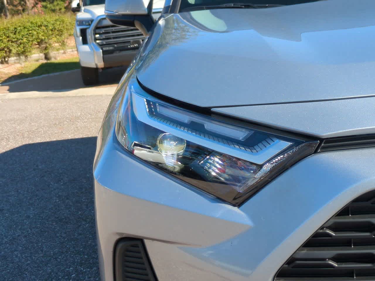 Thumbnail: 2025 Toyota RAV4 - 10