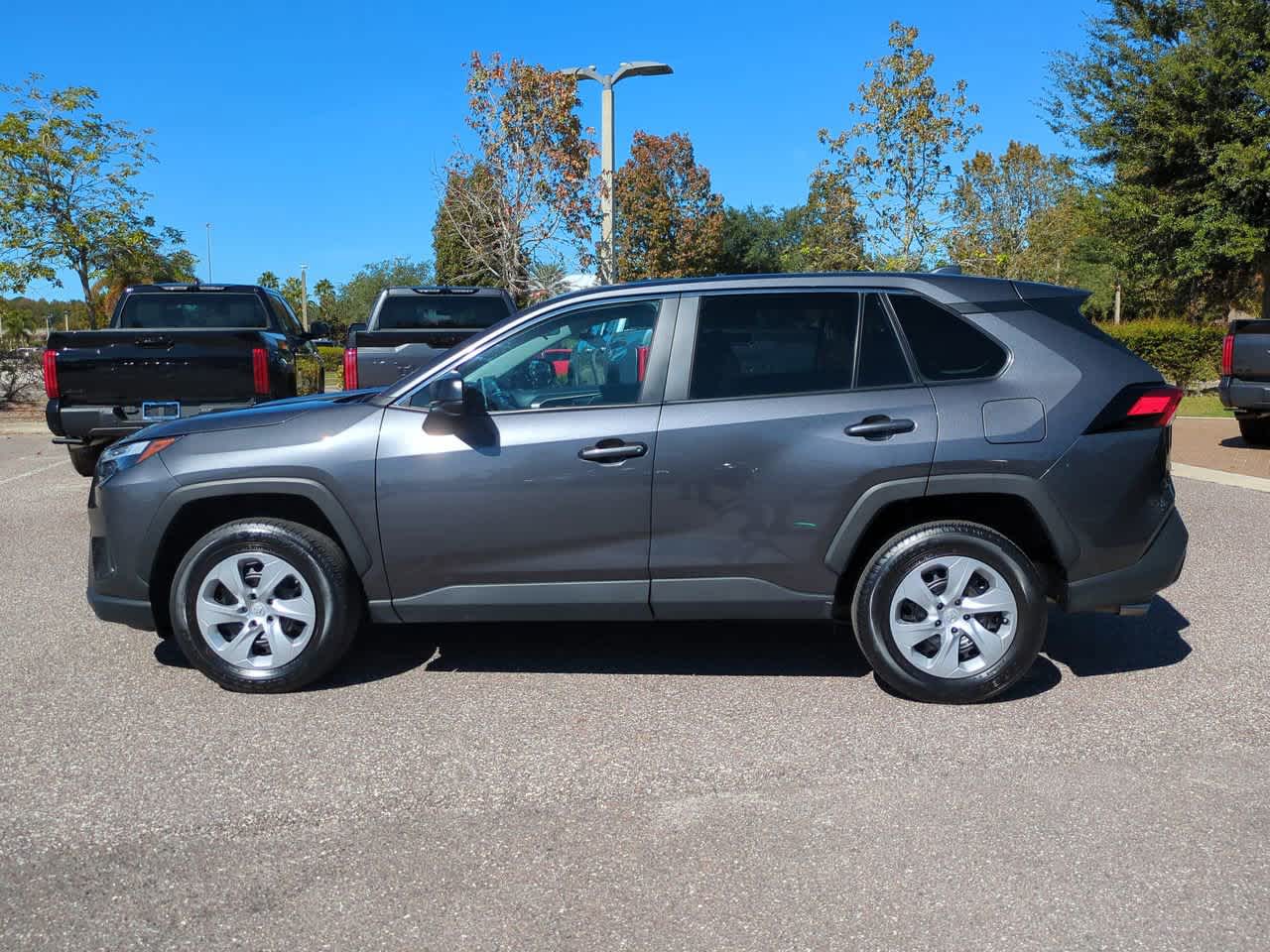 Thumbnail: 2025 Toyota RAV4 - 3