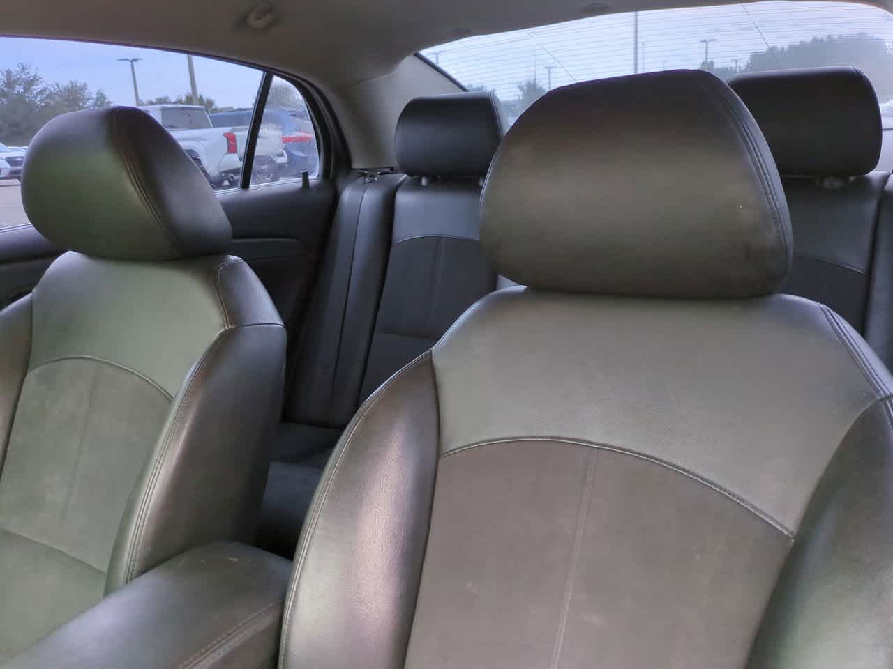 Thumbnail: 2012 Chevrolet Malibu - 8