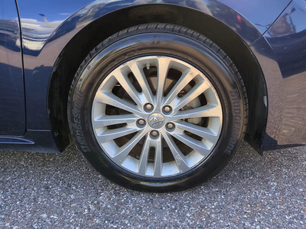 Thumbnail: 2013 Toyota Avalon - 11