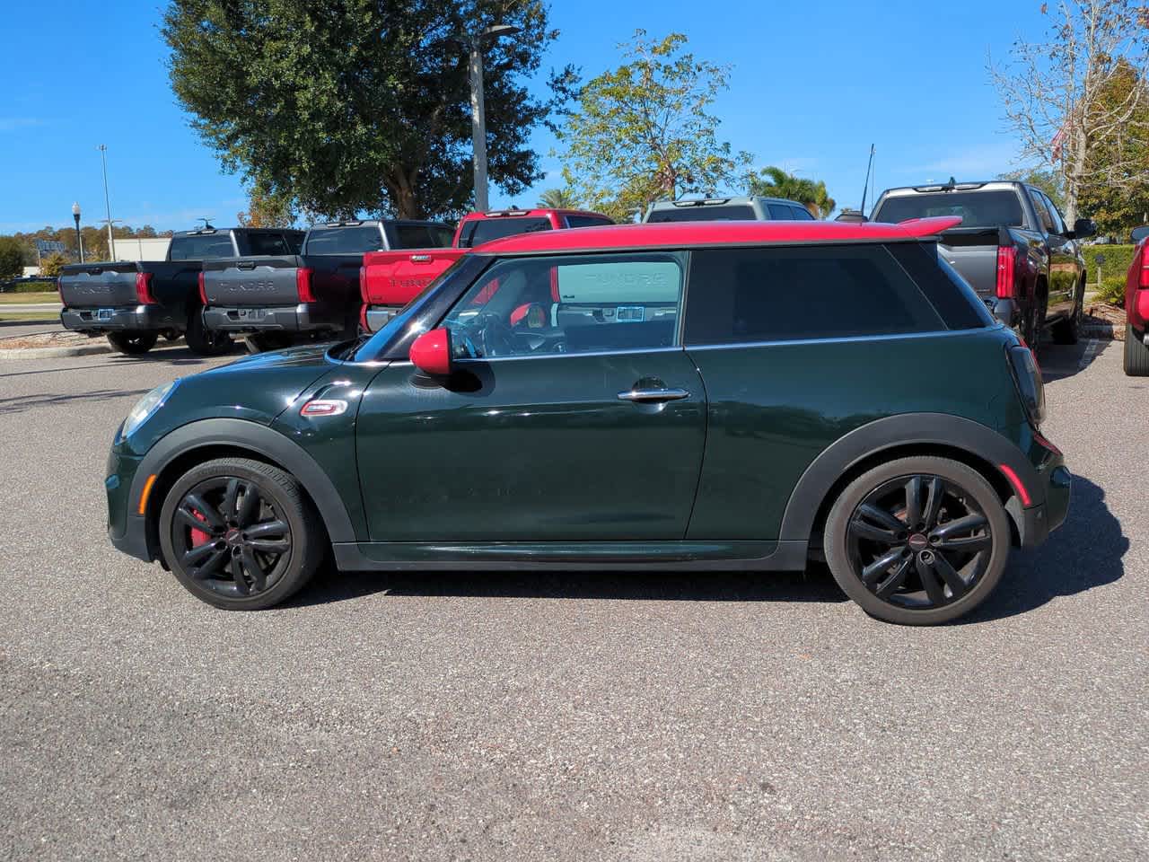 Thumbnail: 2017 MINI Cooper Hardtop - 3