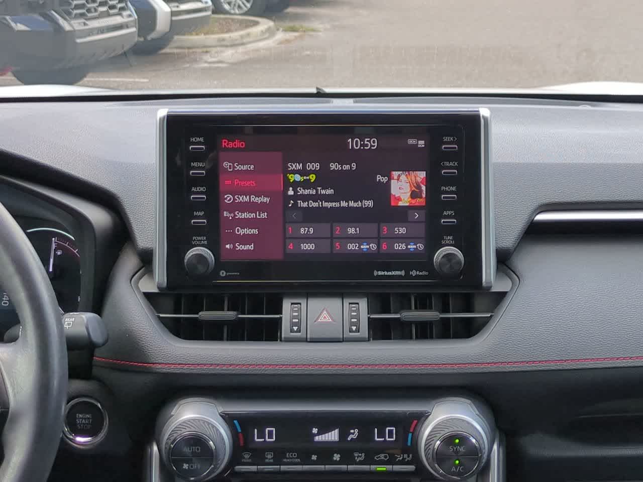 Thumbnail: 2020 Toyota RAV4 - 17