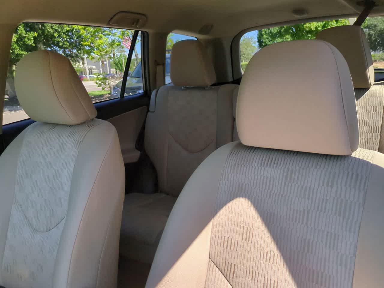 Thumbnail: 2012 Toyota RAV4 - 7