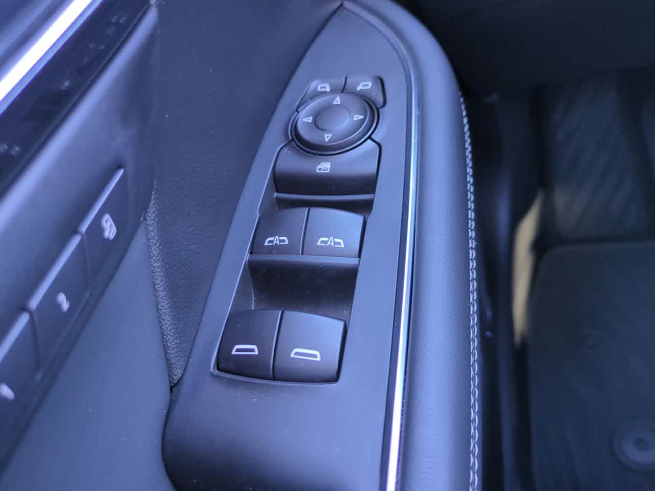 Thumbnail: 2022 Buick Envision - 23